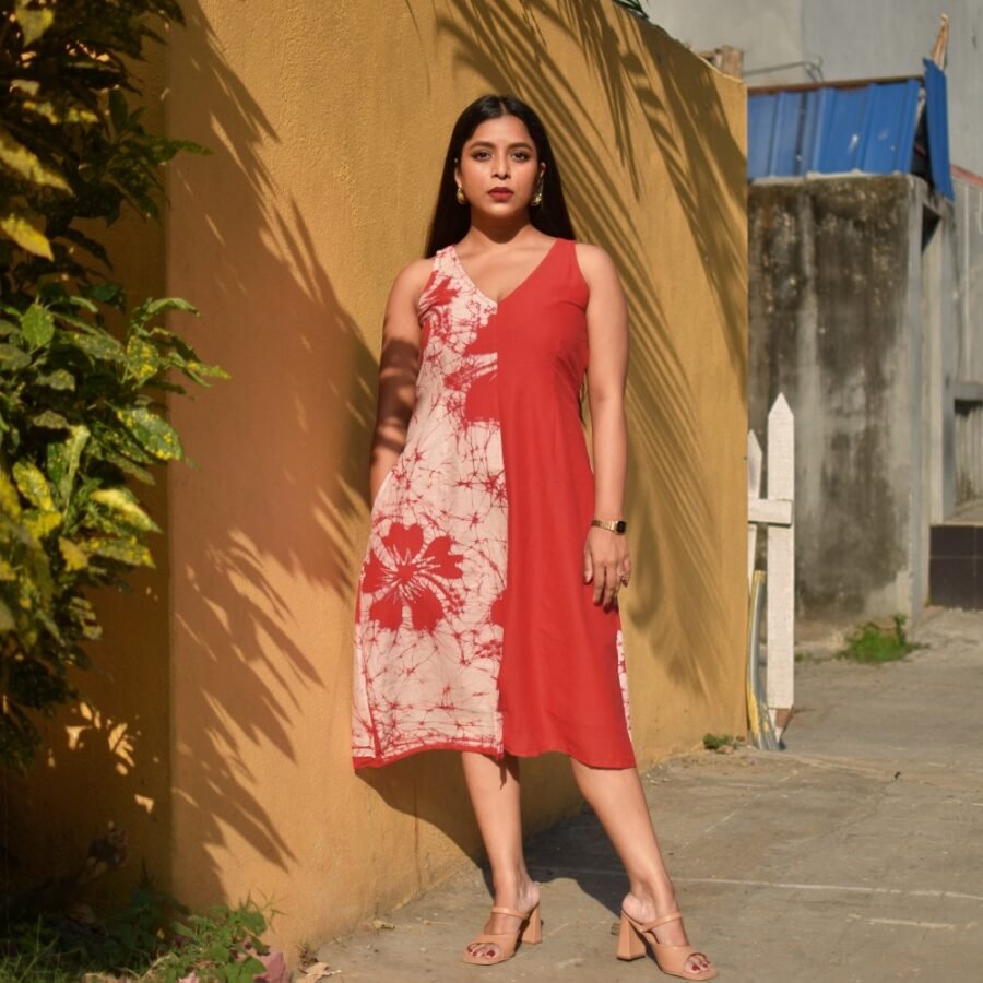 Hibiscus Half Red Batik Art Pure Cotton Belt Dress Sleeveless