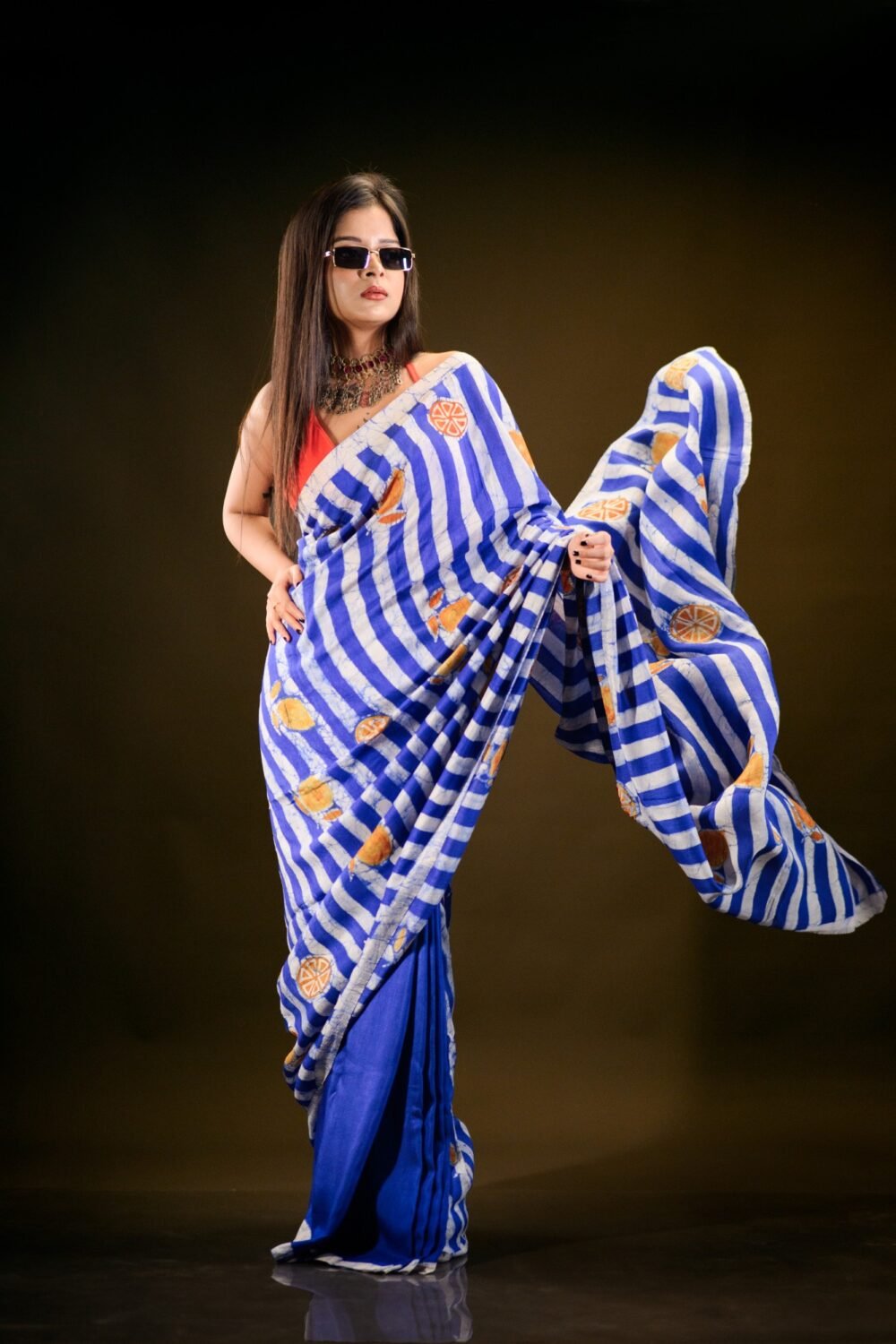 Summer Blue Stripes Hand-painted Batik Art in Silk Saree - Image 5