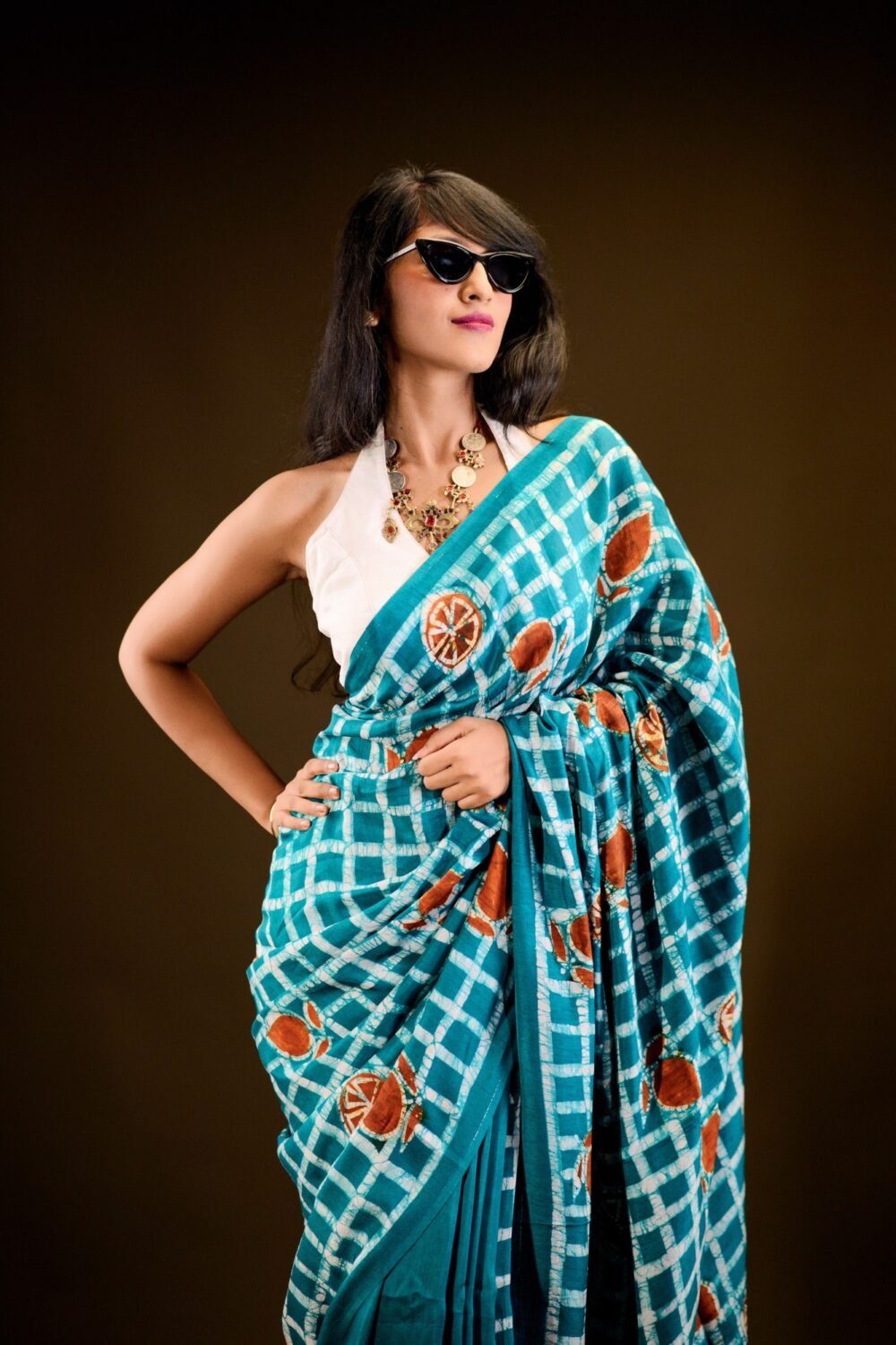 Turquoise Checks Hand-painted Batik Art in Silk Saree - Image 2