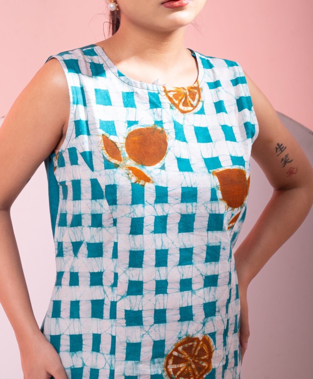 Box Check Hand batik Pure Cotton Short Dress - Image 6