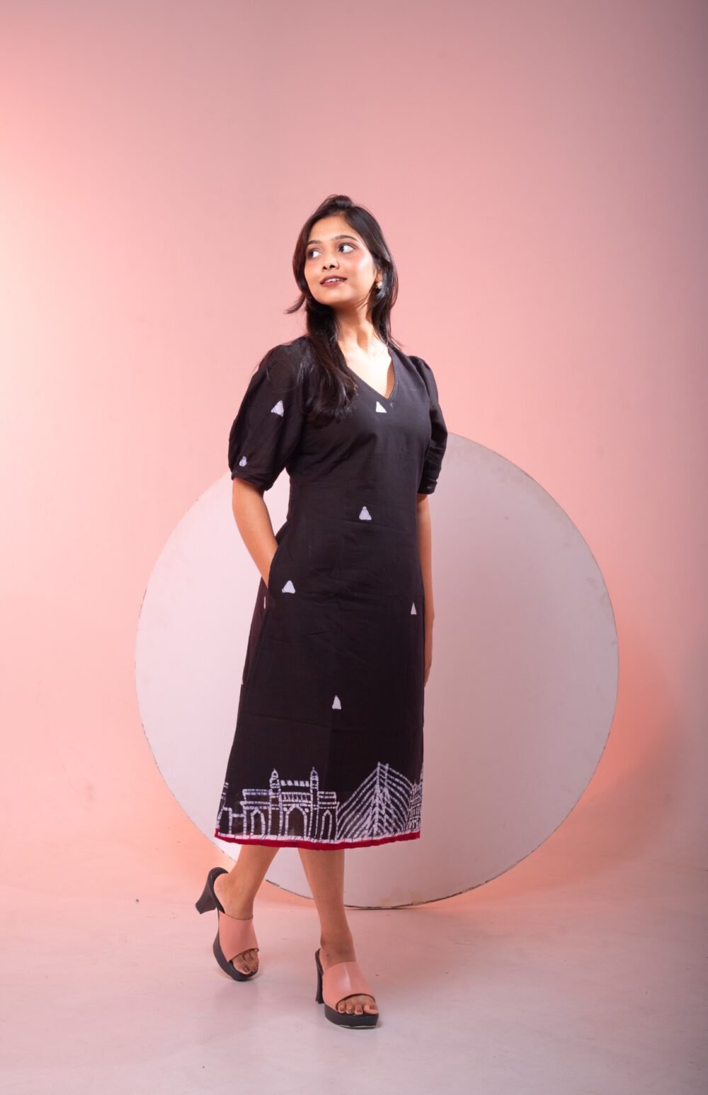 Mumbai Pure Cotton Batik Art Sleeves Dress - Image 3