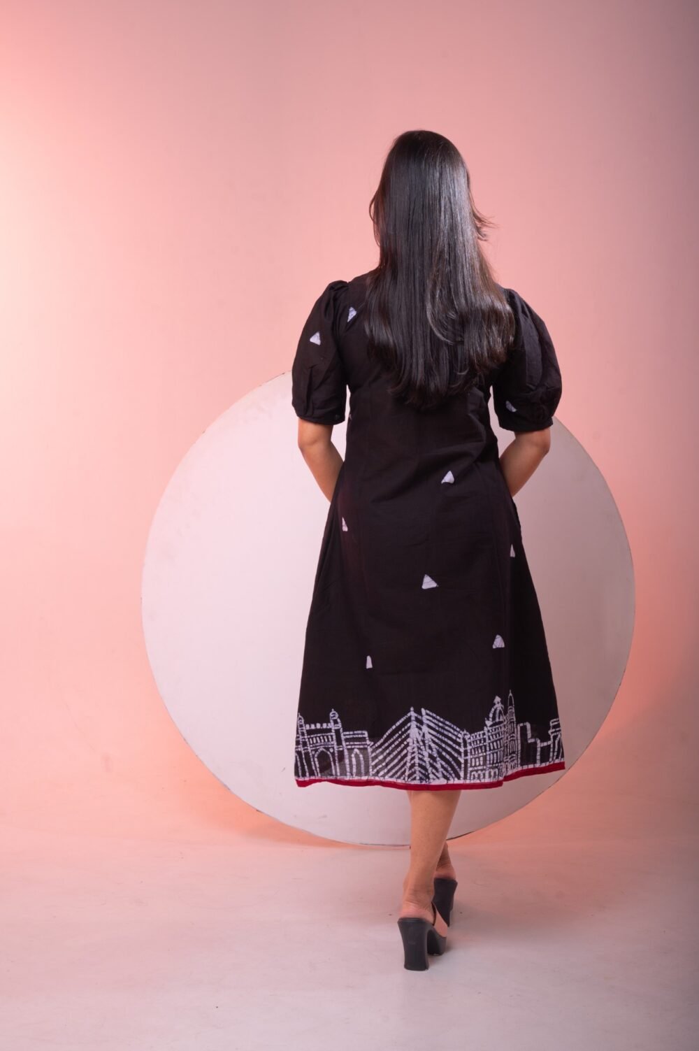 Mumbai Pure Cotton Batik Art Sleeves Dress - Image 4