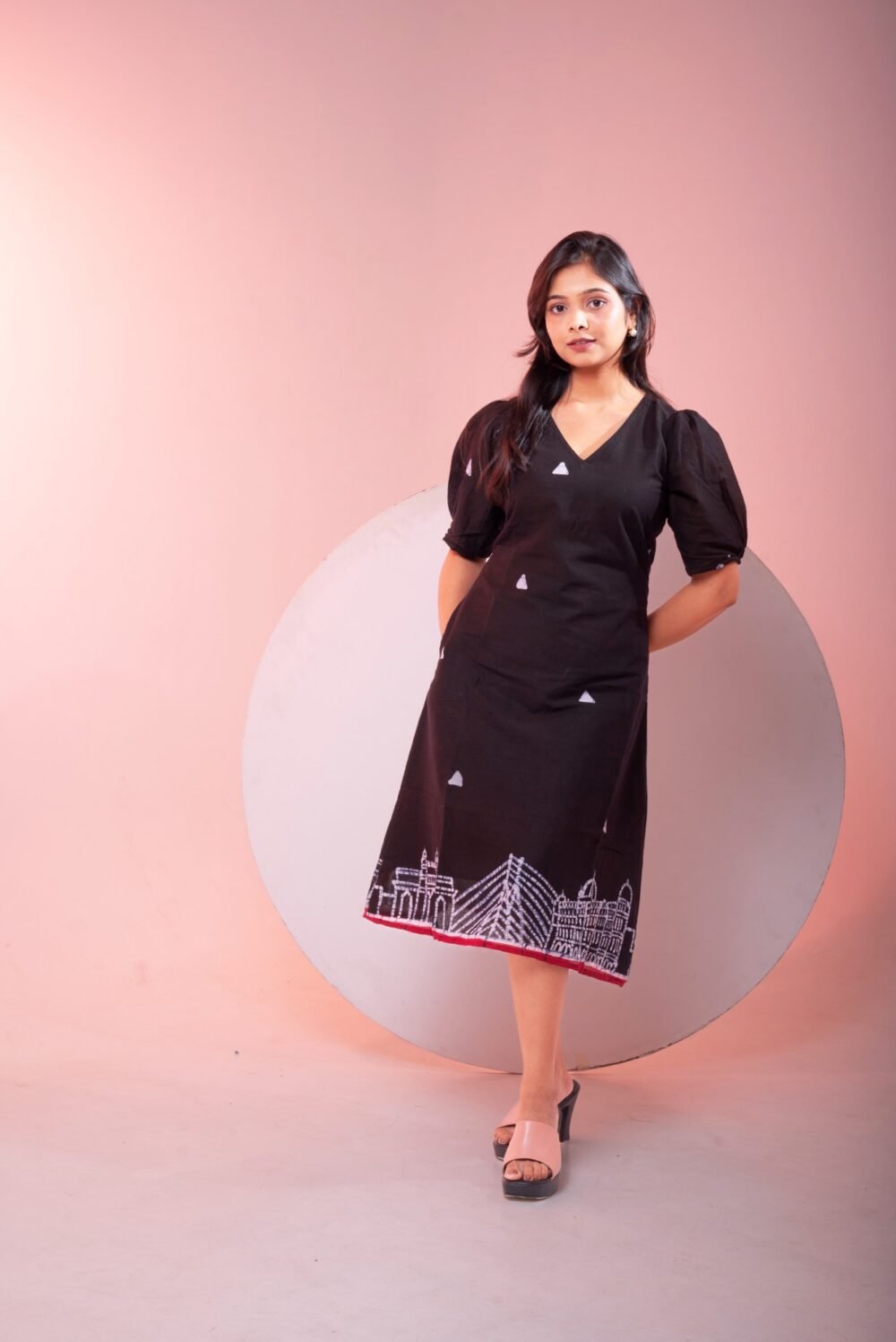 Mumbai Pure Cotton Batik Art Sleeves Dress - Image 5