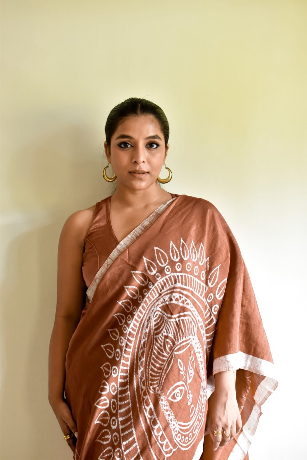 Durga Chhau Art Hand-painted Batik in Silk Saree (Brown) - Image 5