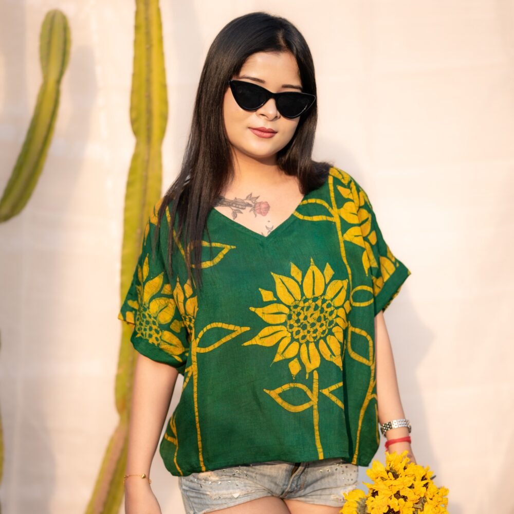 Sunflowers Hand-painted Batik Silk Cotton Crop Top (Green)