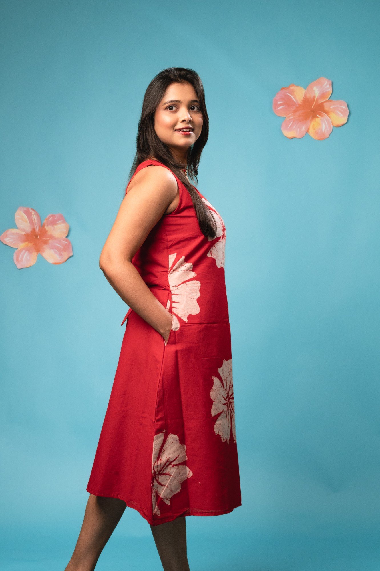 White Joba in Red Pure Cotton Batik Art Dress - Image 3