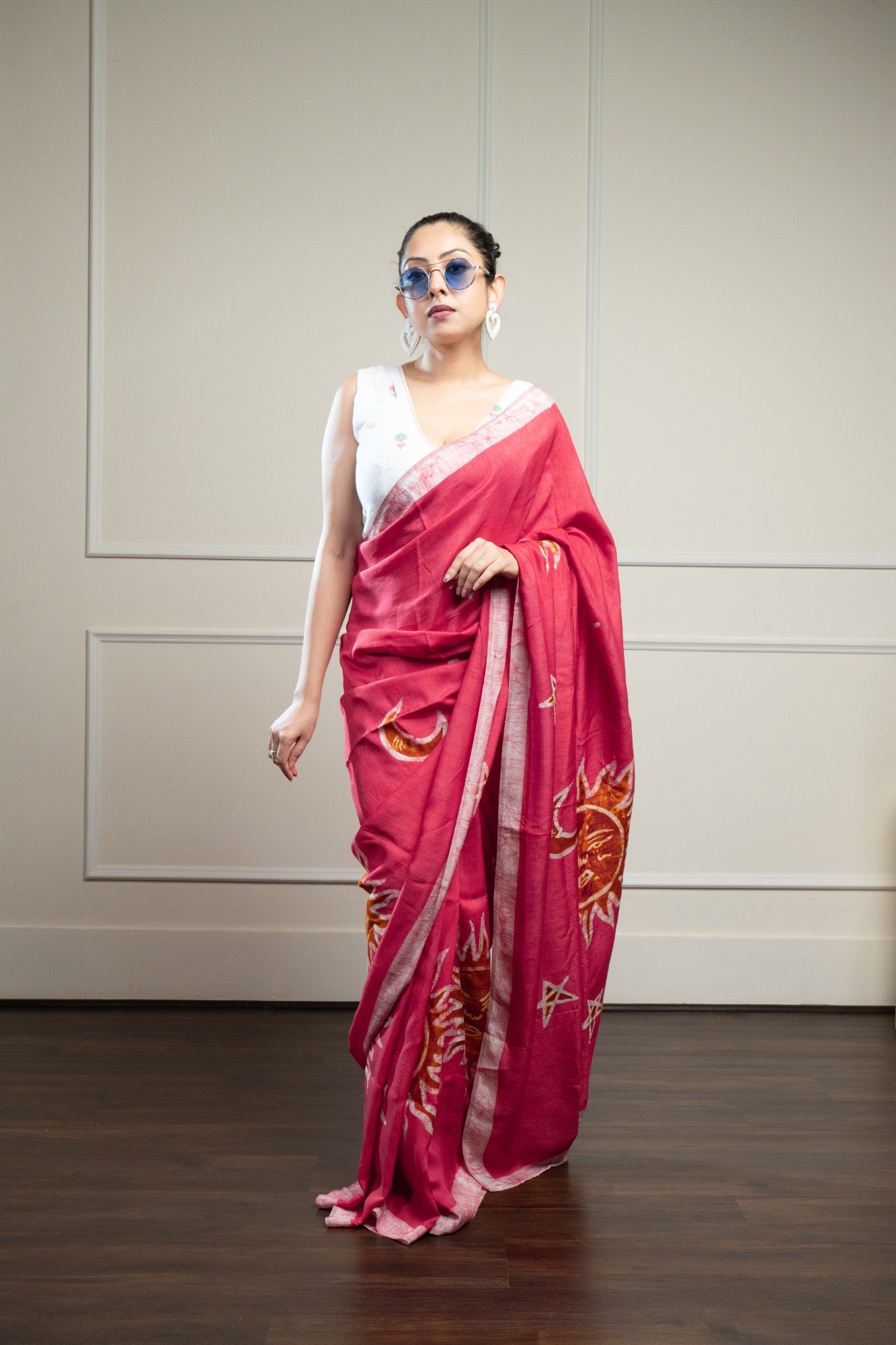 Sun Celestial Magenta Hand Batik Silk Saree - Image 4