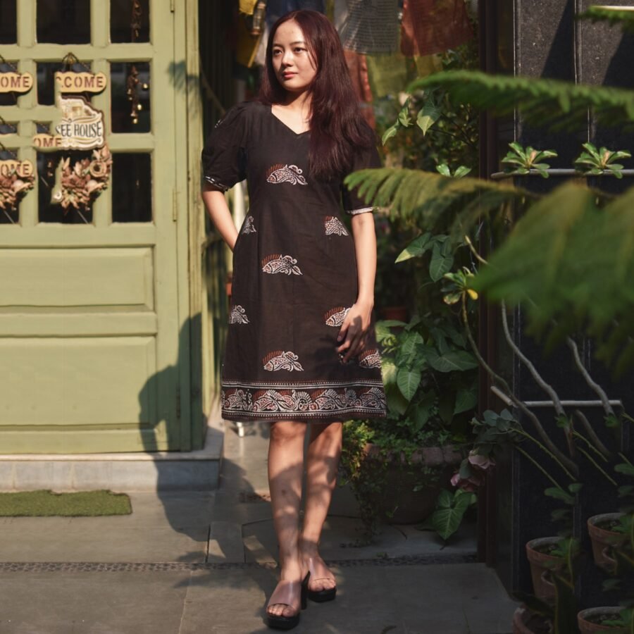 Fish Shoru Tuli Sleeves Pure Cotton Black Dress